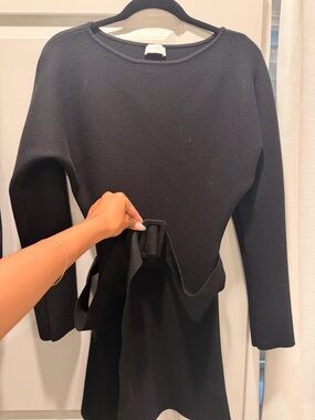 Meshki Black Long-Sleeve Tie-Waist Knit Dress